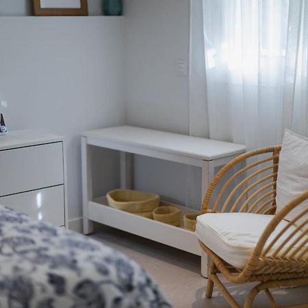 Bungalove 贝纳尔马德纳 外观 照片